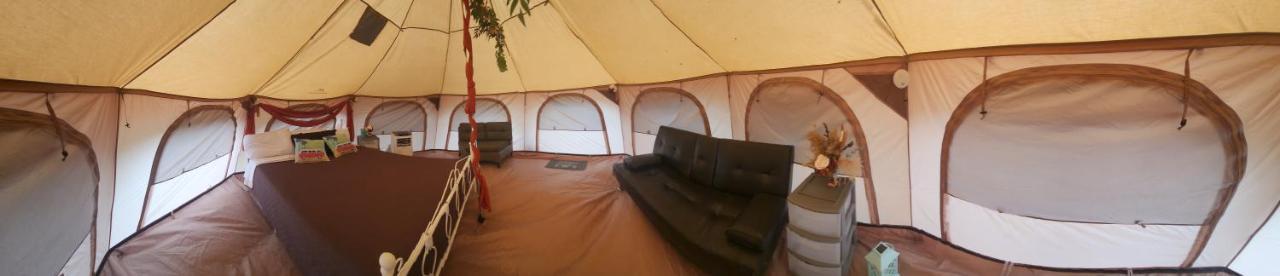 Al'S Hideaway Glamping Tents Ξενοδοχείο Pipe Creek Εξωτερικό φωτογραφία